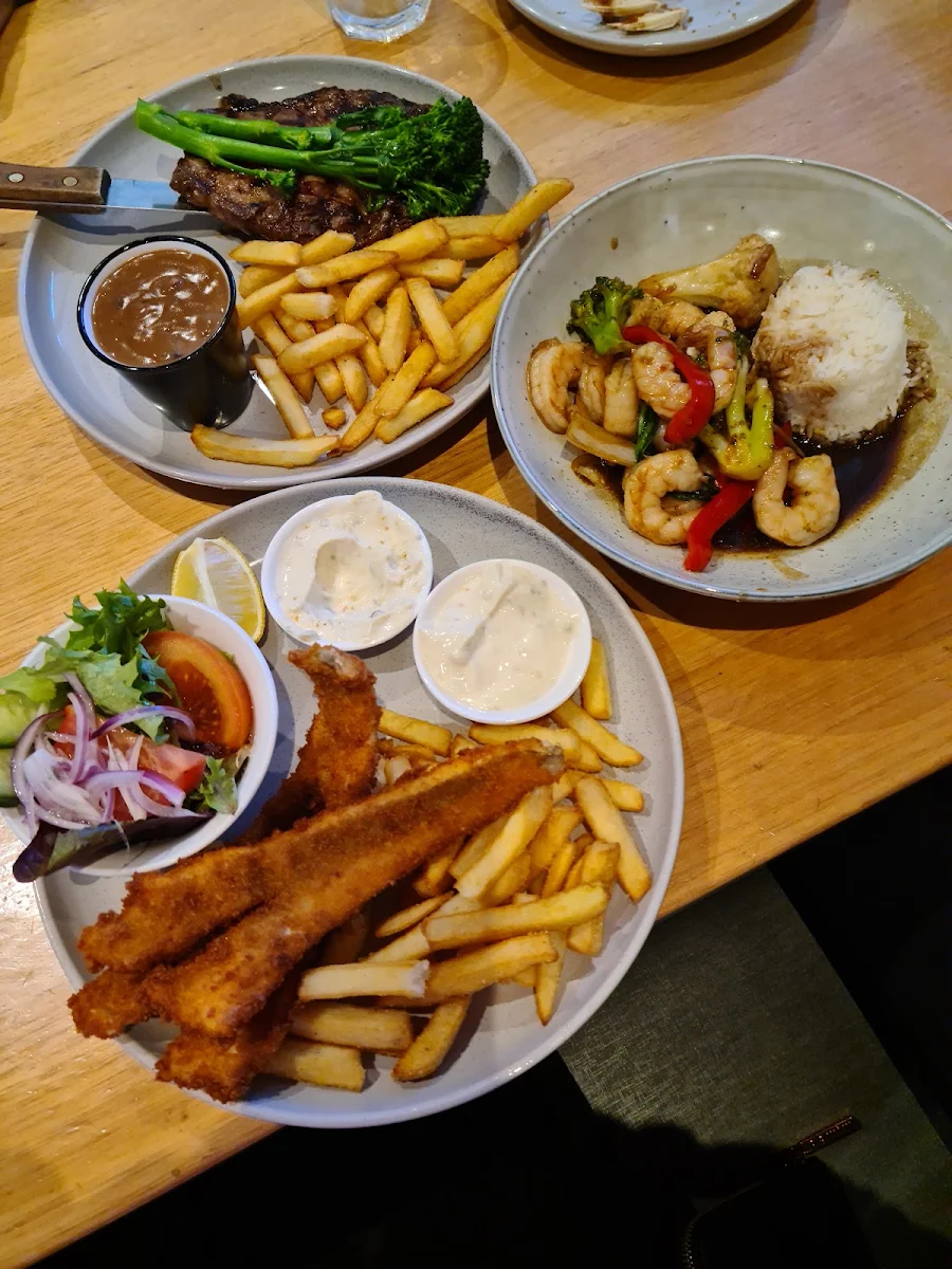 Food & drink, Alberton Hotel