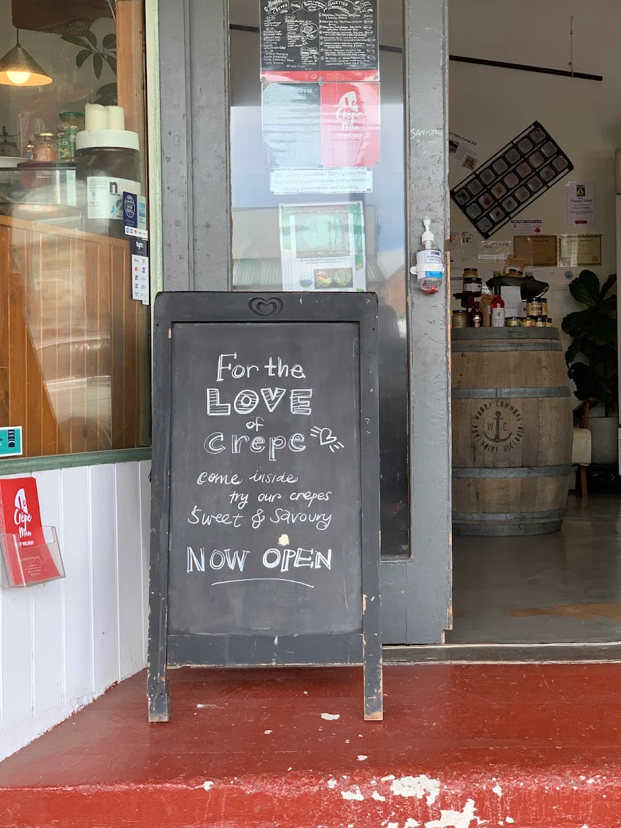 Menu, D J's Cafe
