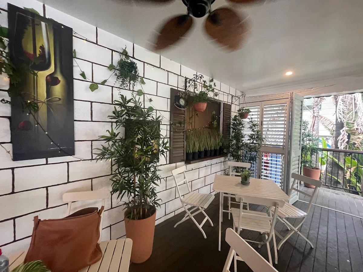 Vibe, Curlew Cafe, Coochiemudlo