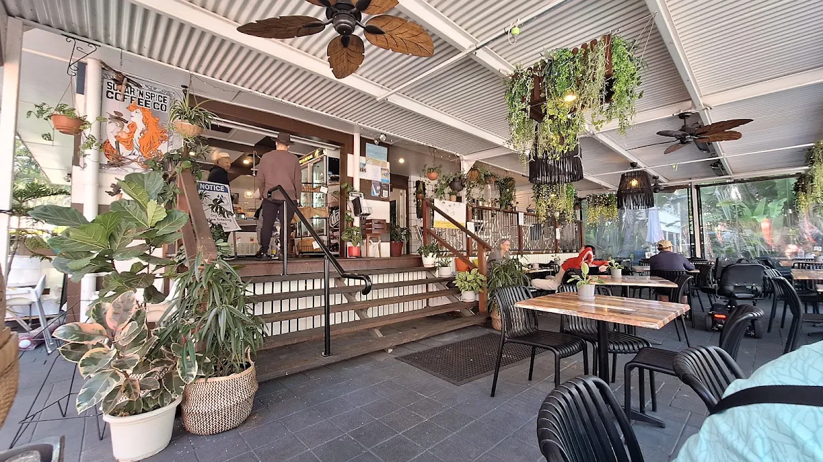 Vibe, Curlew Cafe, Coochiemudlo