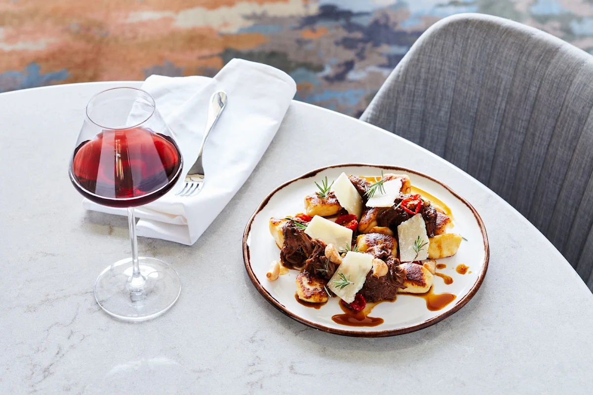 Food & drink, Azure Bar & Grill