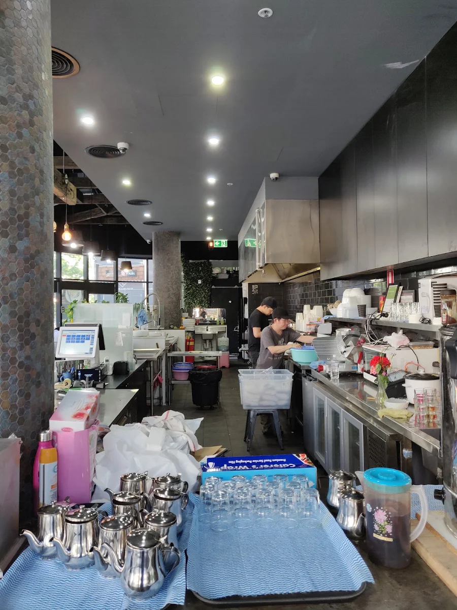 Vibe, Little Saigon Pho