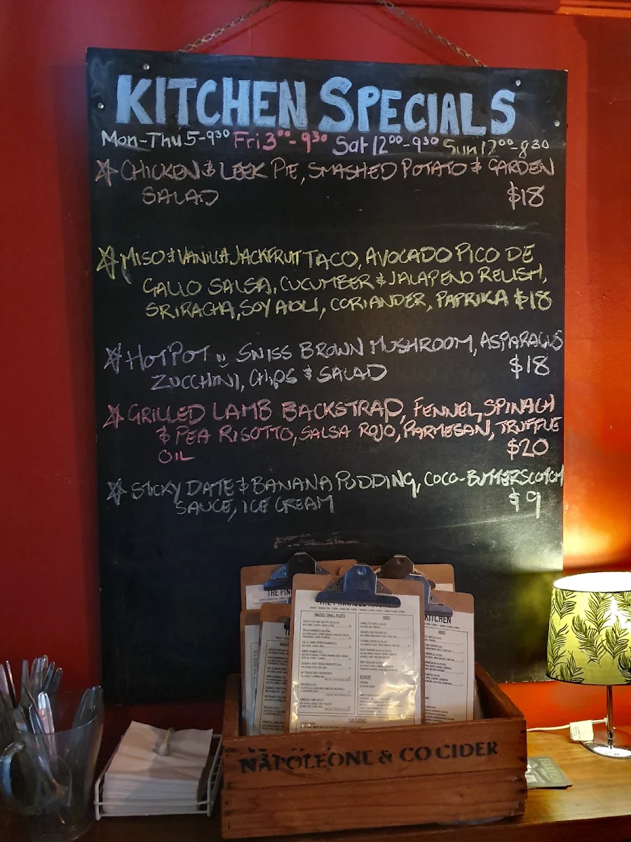 Menu, The Pinnacle