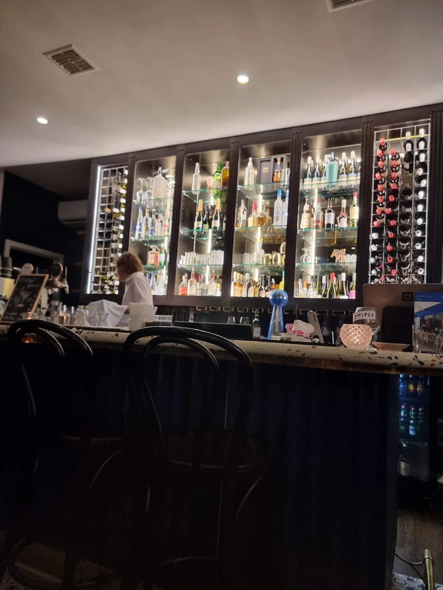 Vibe, Lunar Dumpling Bar