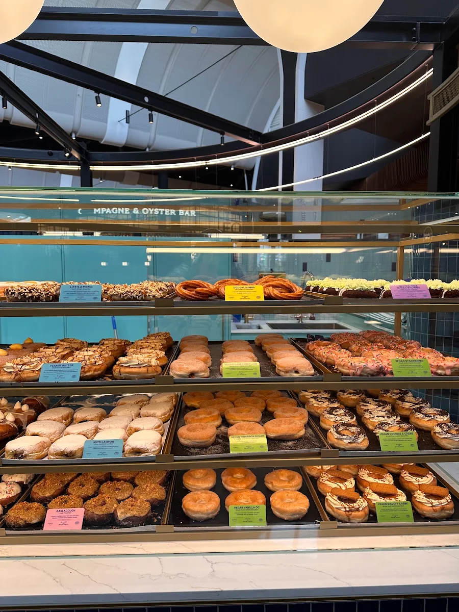 Vibe, Little Sister Bakery Chadstone