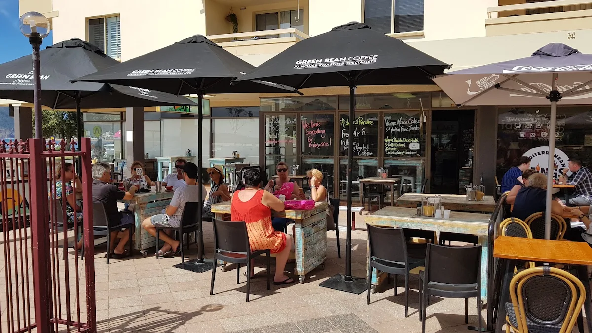 Vibe, The Cafe