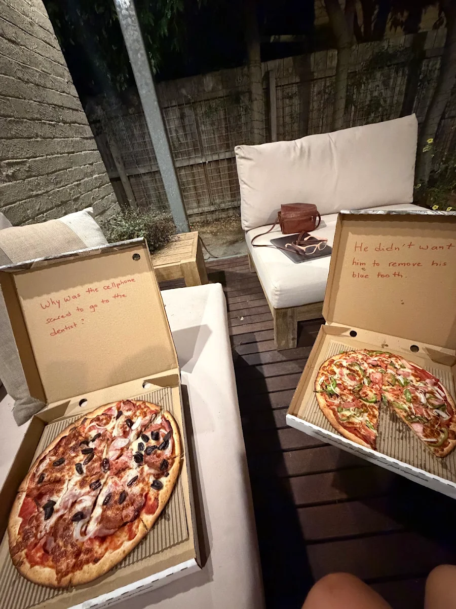 Food & drink, Leovorno Pizza & Pasta