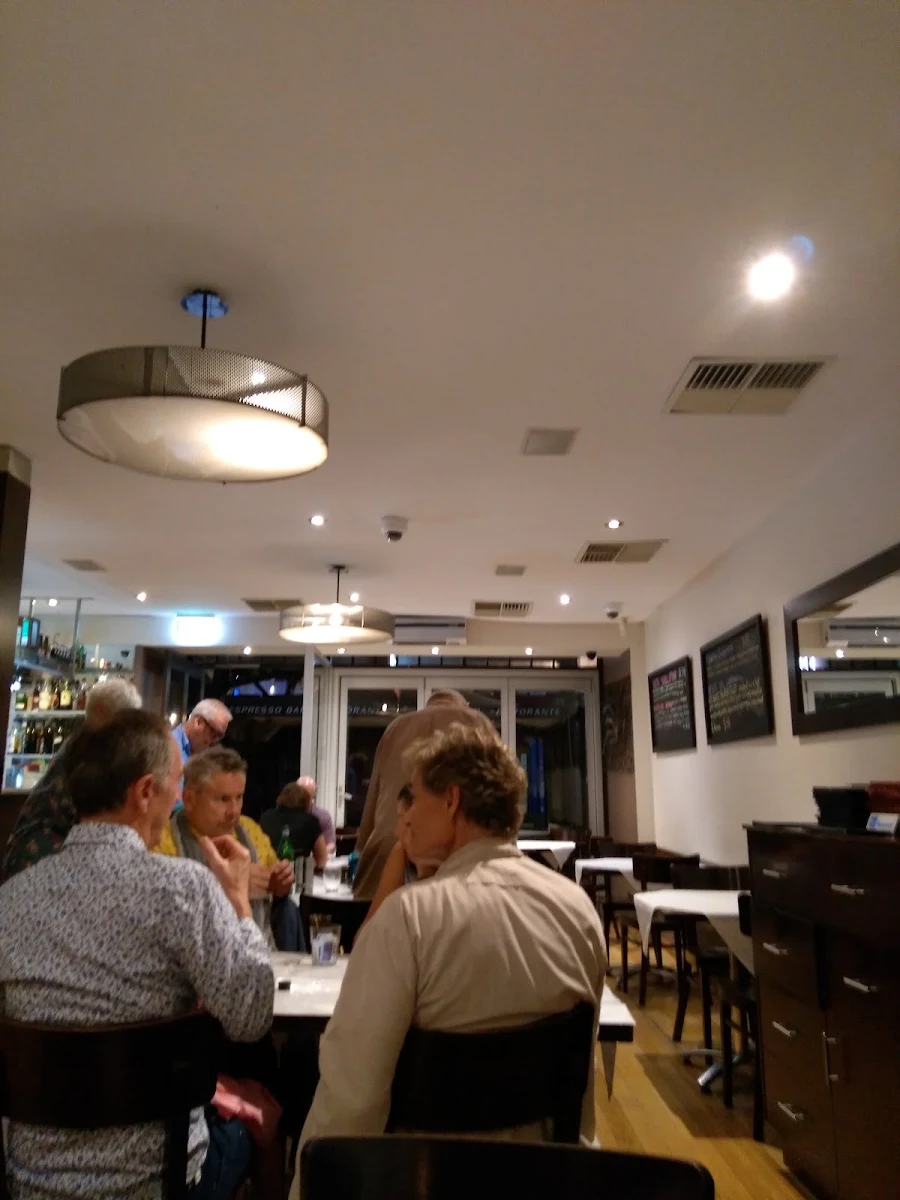 Vibe, Europa at the Bay