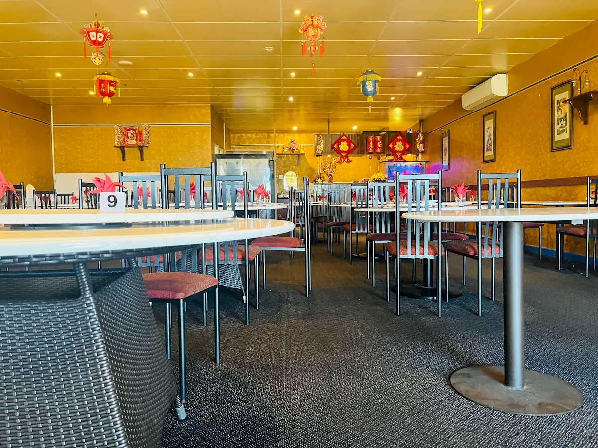 Vibe, Jade Cafe