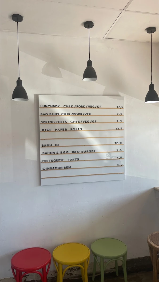 Menu, Miss Ju Ju