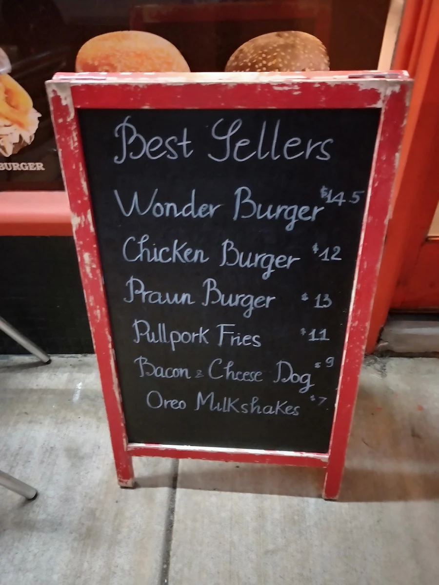 Menu, Wonder Burger