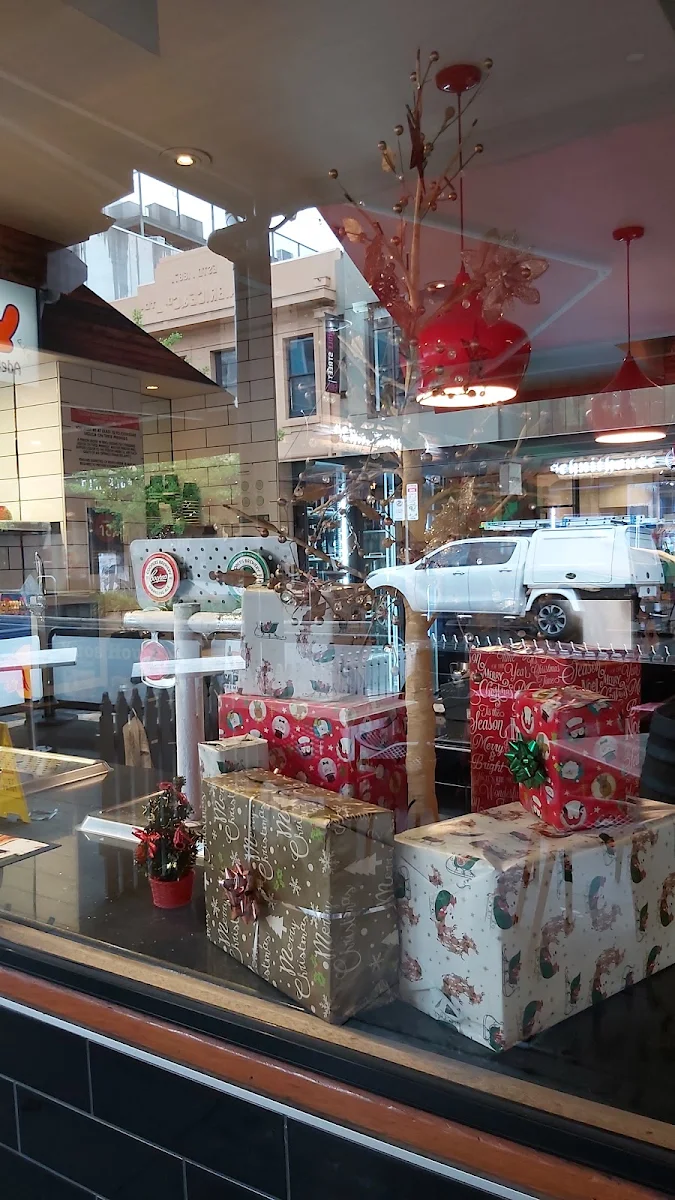 Vibe, Schnithouse Rundle St