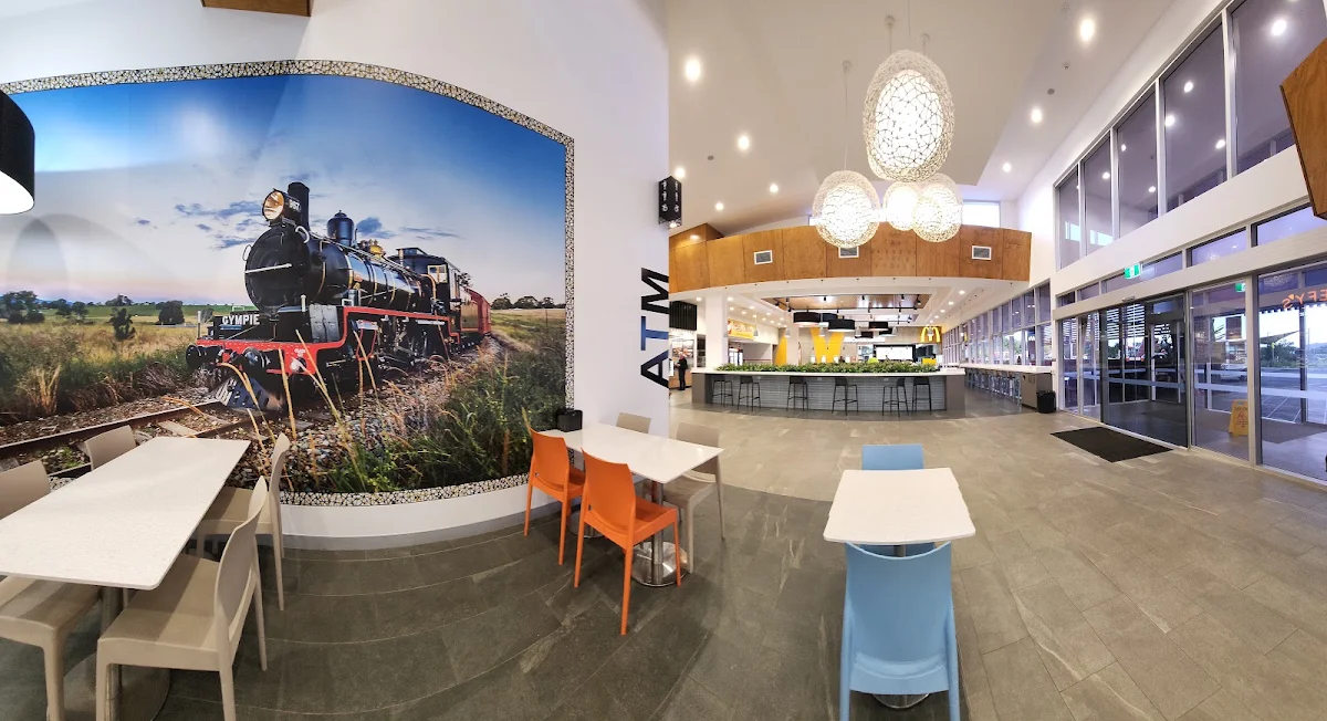 Vibe, Mcdonald's Traveston Service Centre