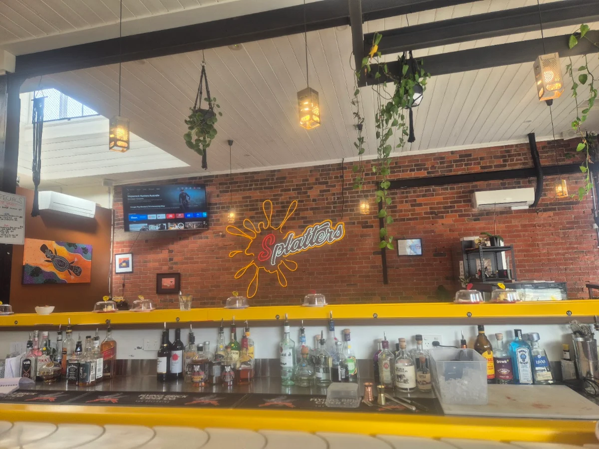 Vibe, Splatters Cheese Bar Geelong