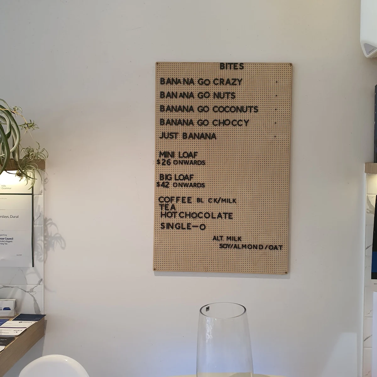 Menu, Saturdays
