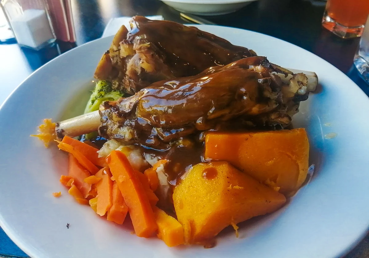 Food & drink, Mallacoota Bistro hotel
