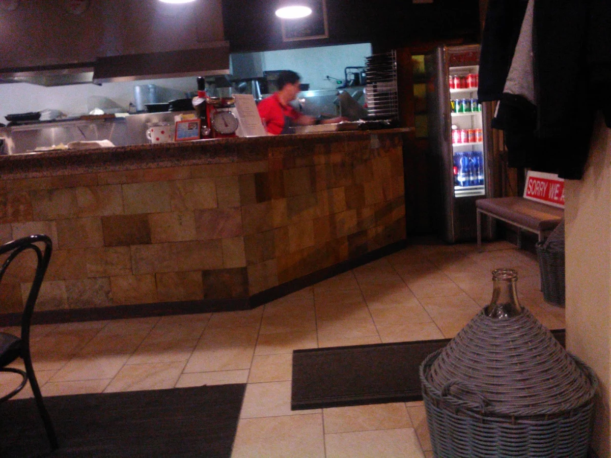 Vibe, That's Amore Pizzeria Ristorante