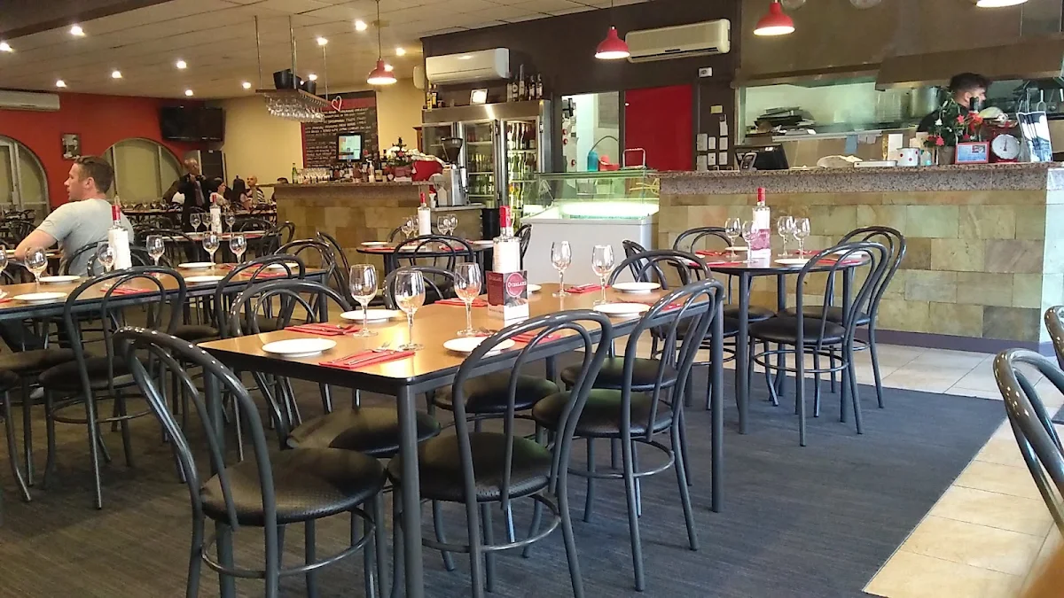 Vibe, That's Amore Pizzeria Ristorante