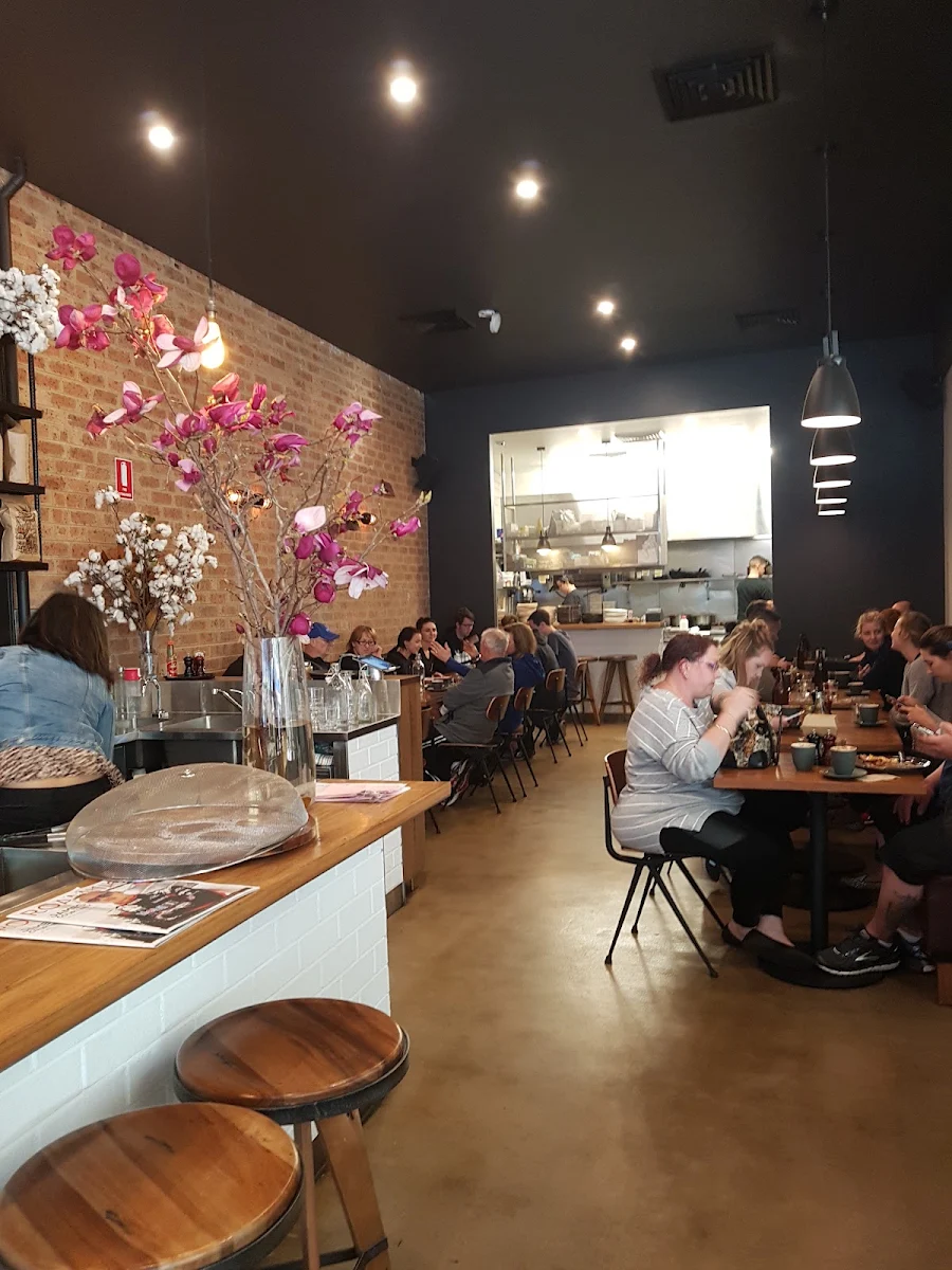 Vibe, High St Depot
