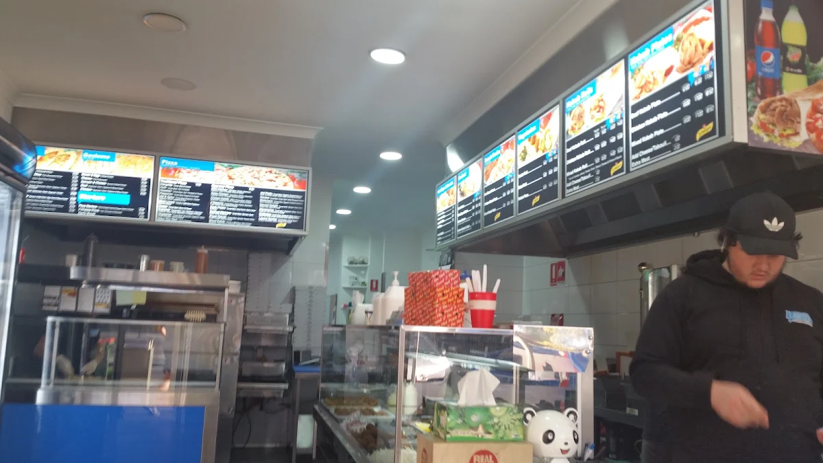 Vibe, Lawson Pizza & Kebab