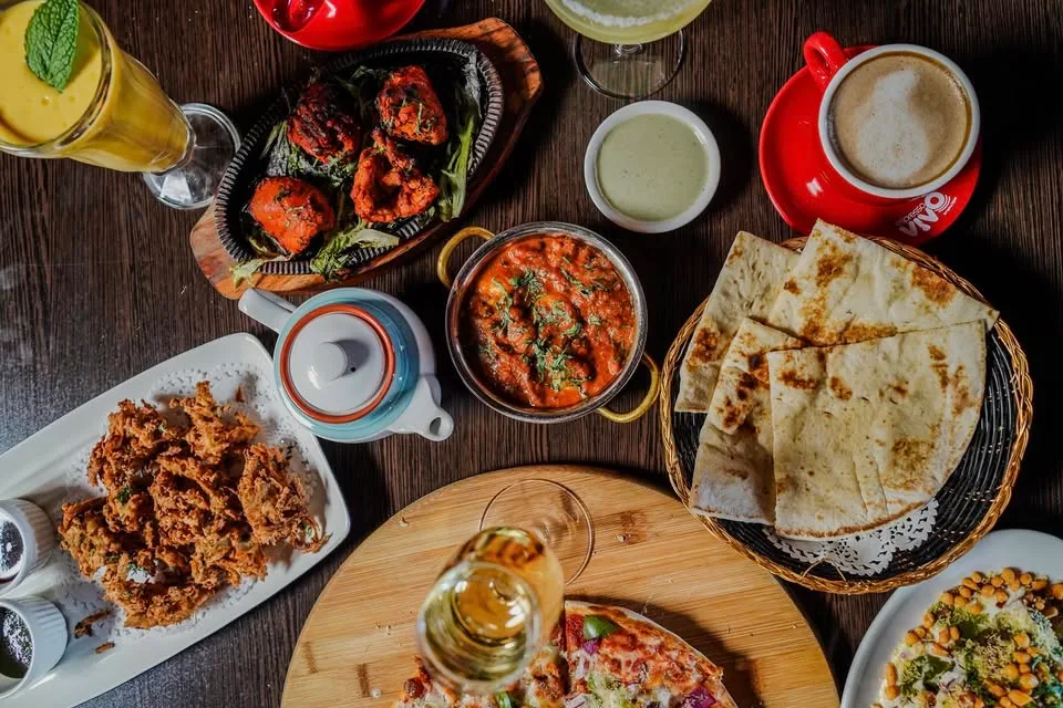 Food & drink, Bombay Rocks