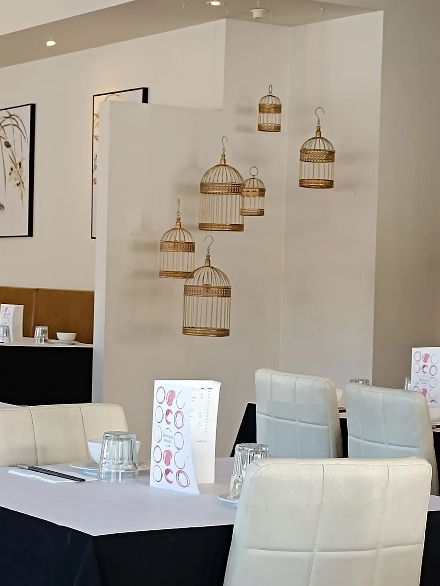 Vibe, New Oriental Pearl Restaurant