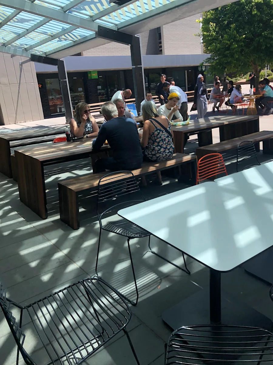Vibe, Roll'd Monash