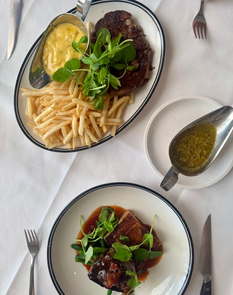Food & drink, Gusto Riverfront Restaurant