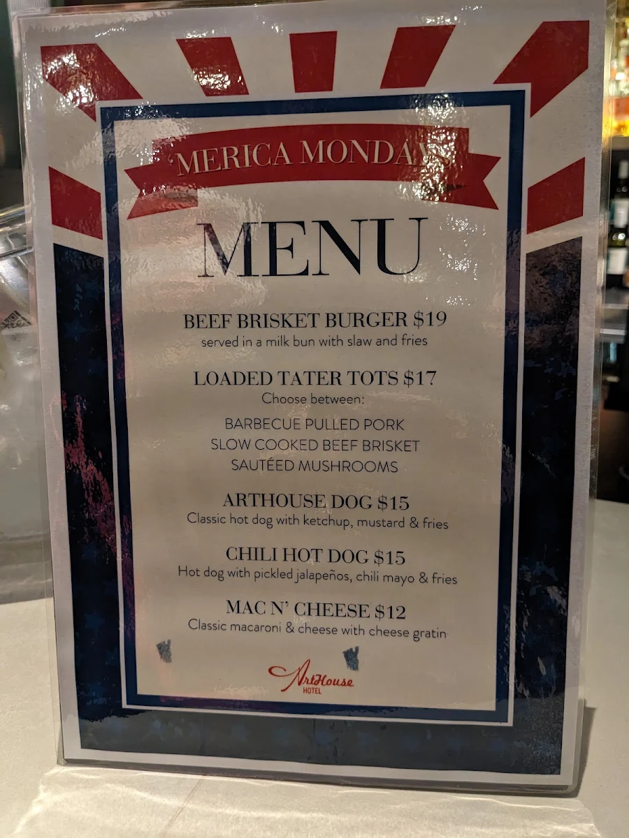 Menu, ArtHouse Hotel