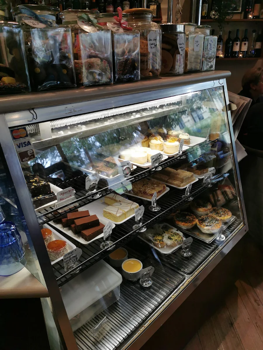 Vibe, Gourmet Girl Cafe & Catering