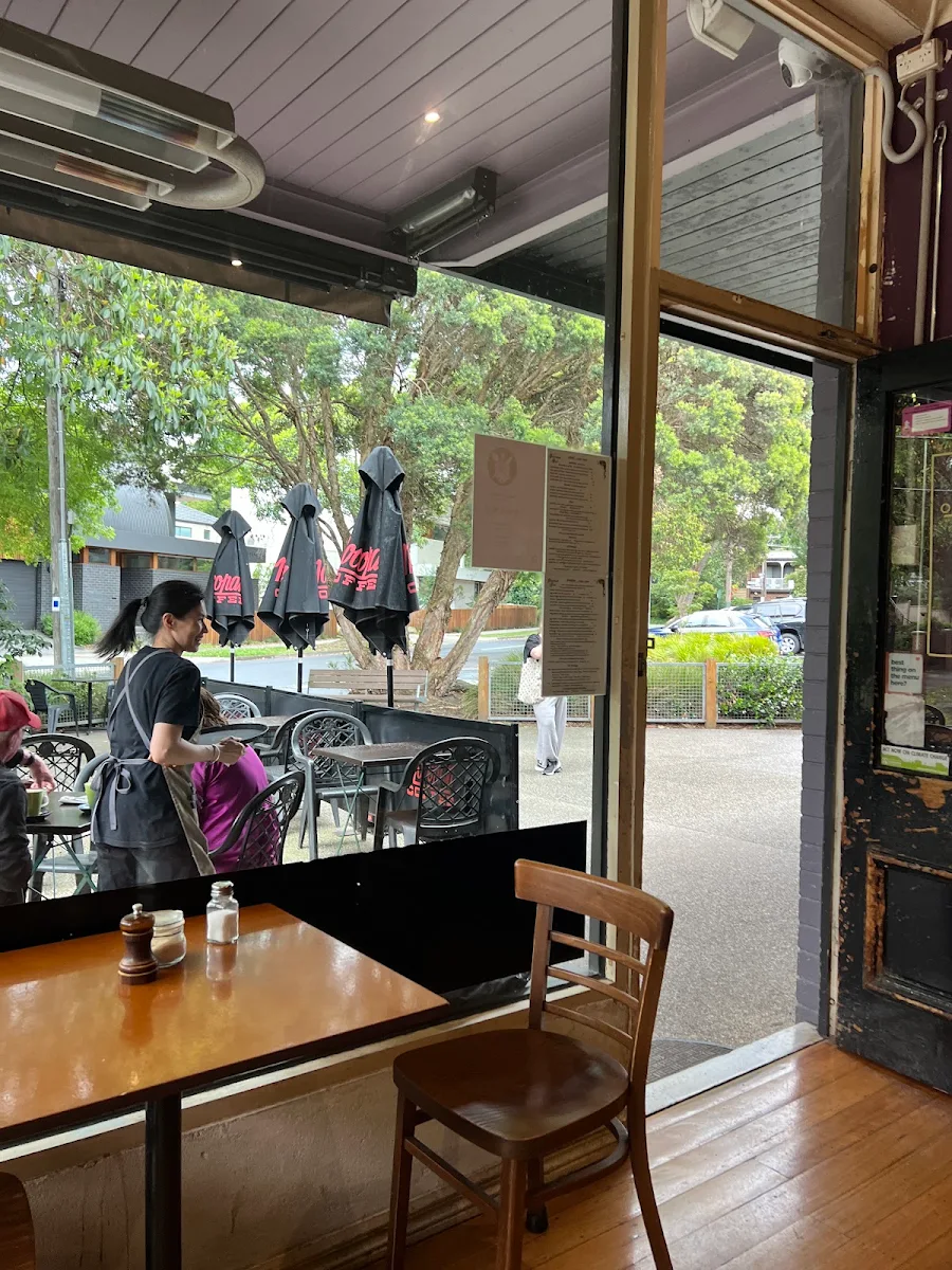 Vibe, Gourmet Girl Cafe & Catering