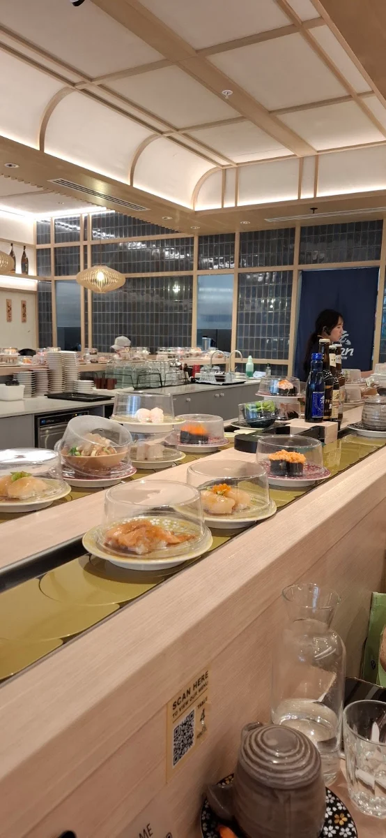 Vibe, Kaiten Sushi