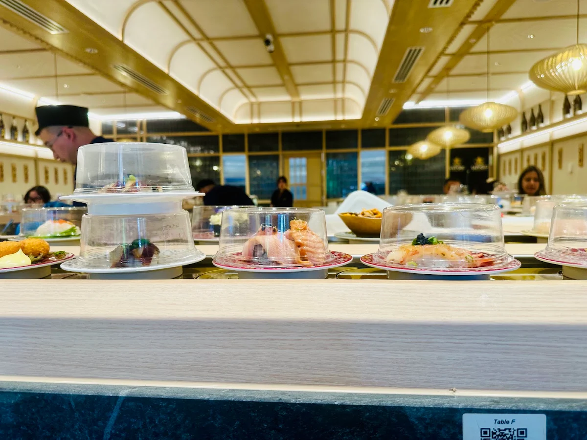 Vibe, Kaiten Sushi