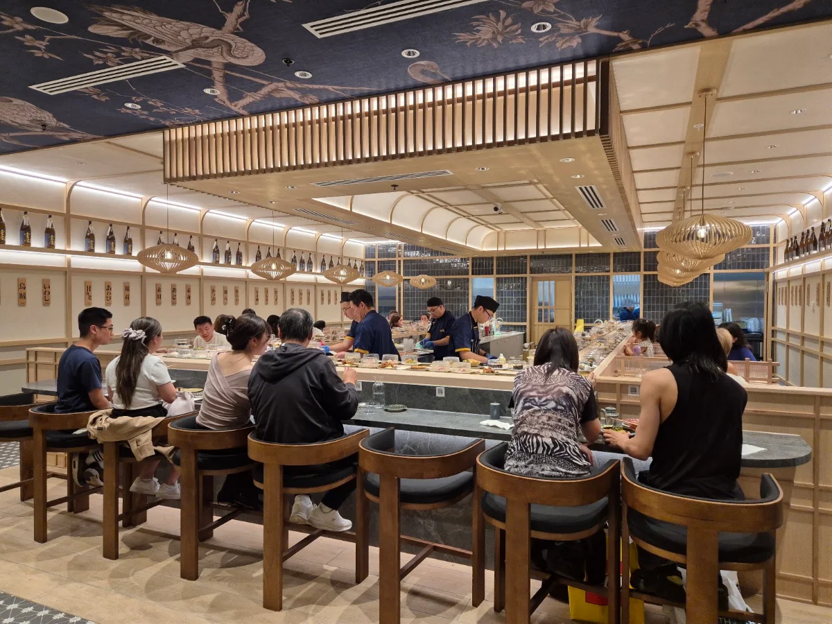 Vibe, Kaiten Sushi