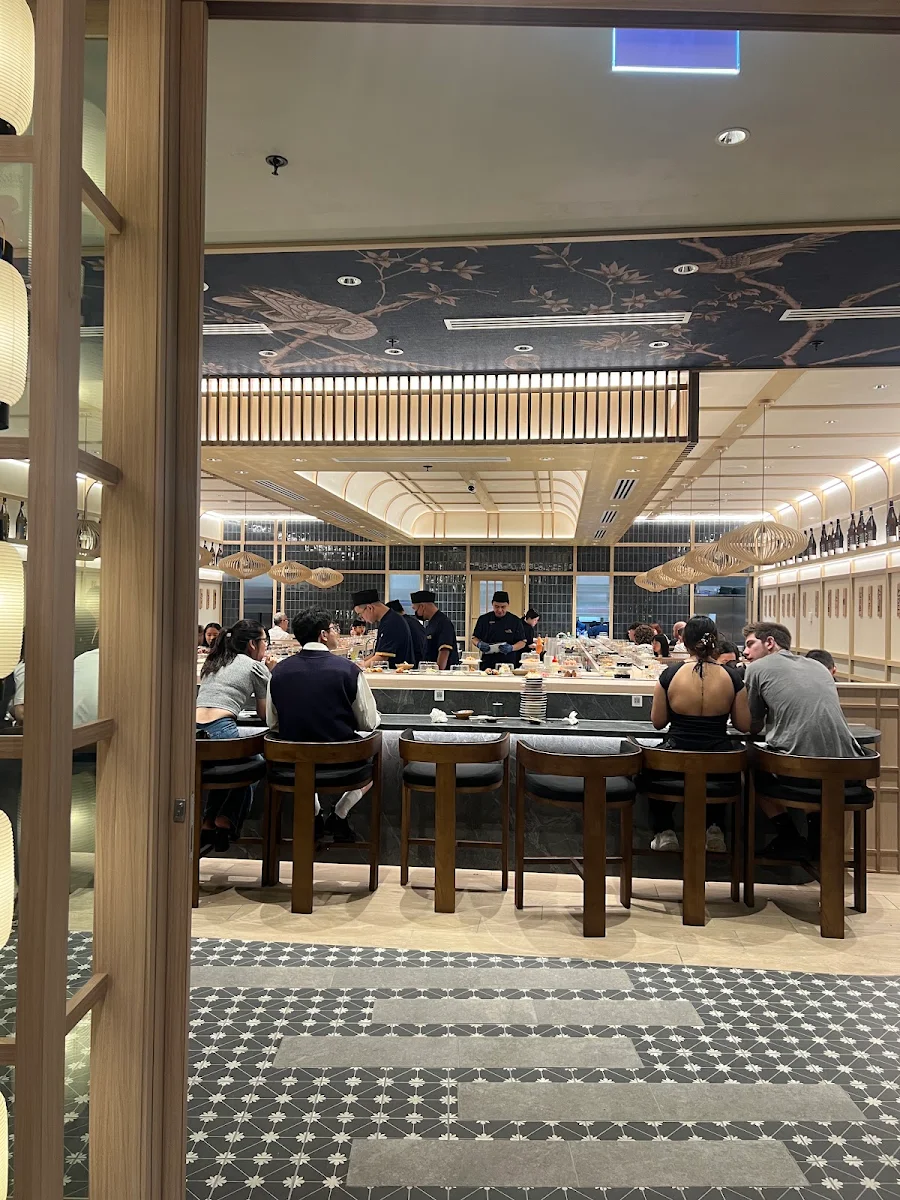 Vibe, Kaiten Sushi