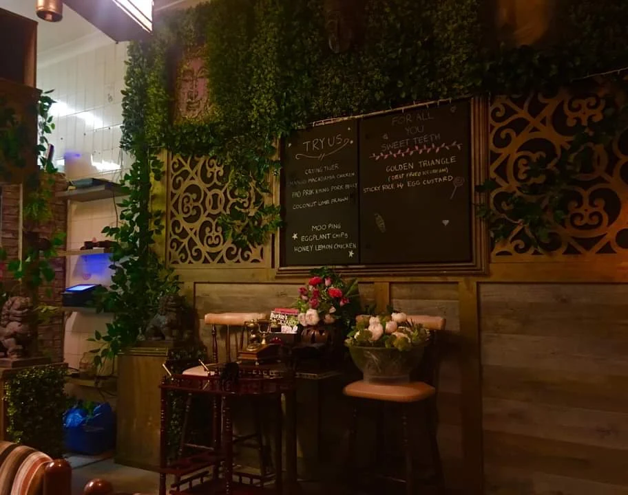 Menu, Yumm Thai co co Wallsend