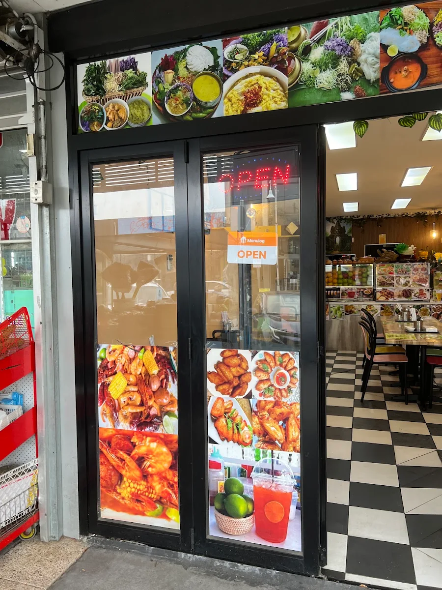 Vibe, Angkor Noodles