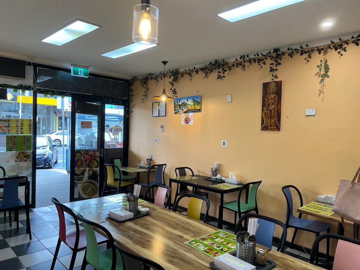 Vibe, Angkor Noodles