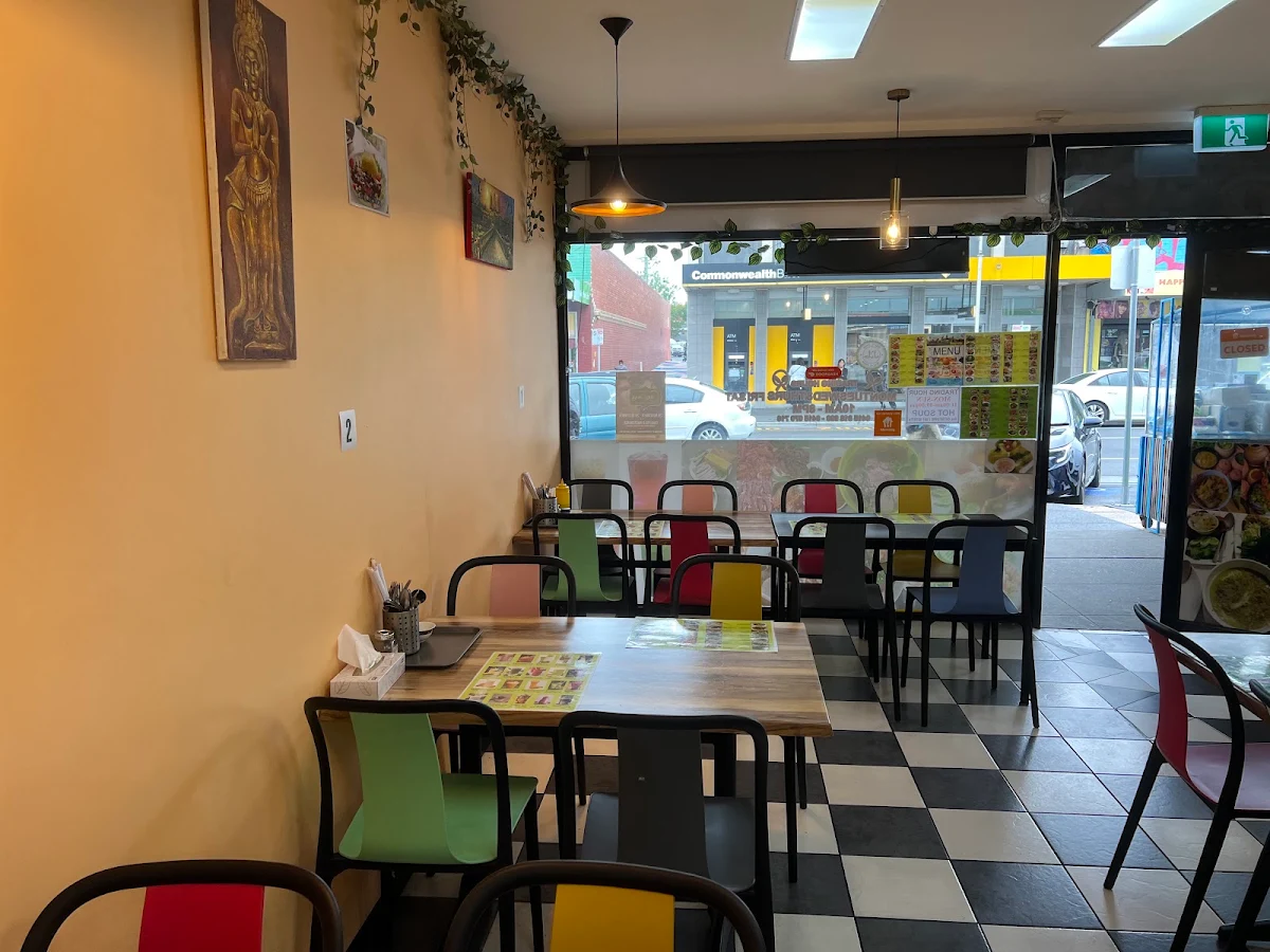 Vibe, Angkor Noodles