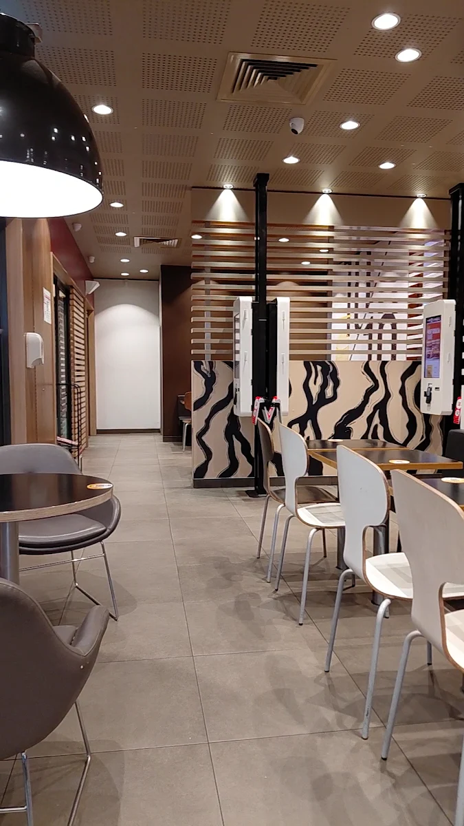 Vibe, McDonald's Mitchell