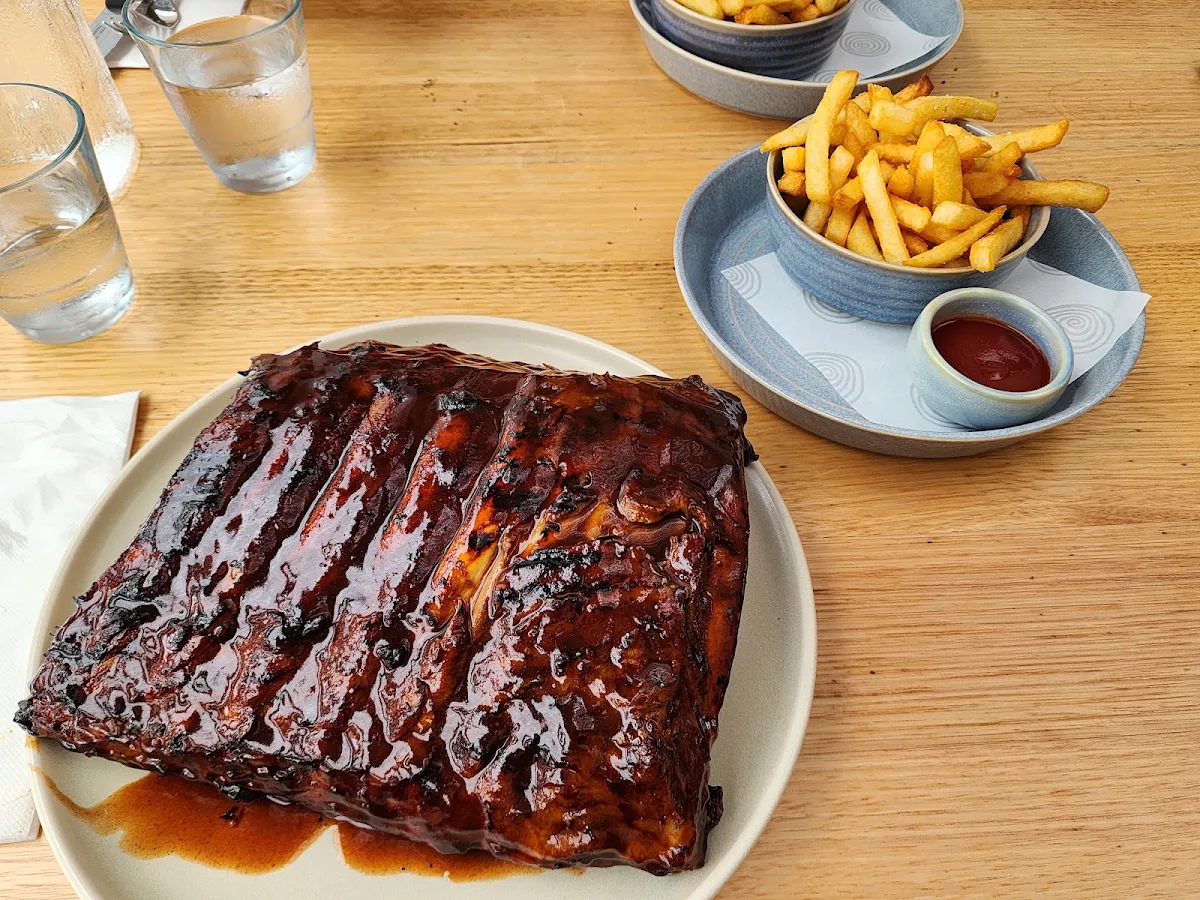 Food & drink, Hurricane's Grill & Bar Surfers Paradise