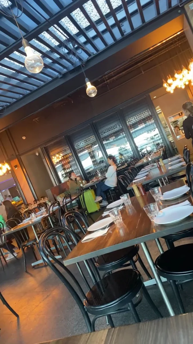 Vibe, Hurricane's Grill & Bar Surfers Paradise
