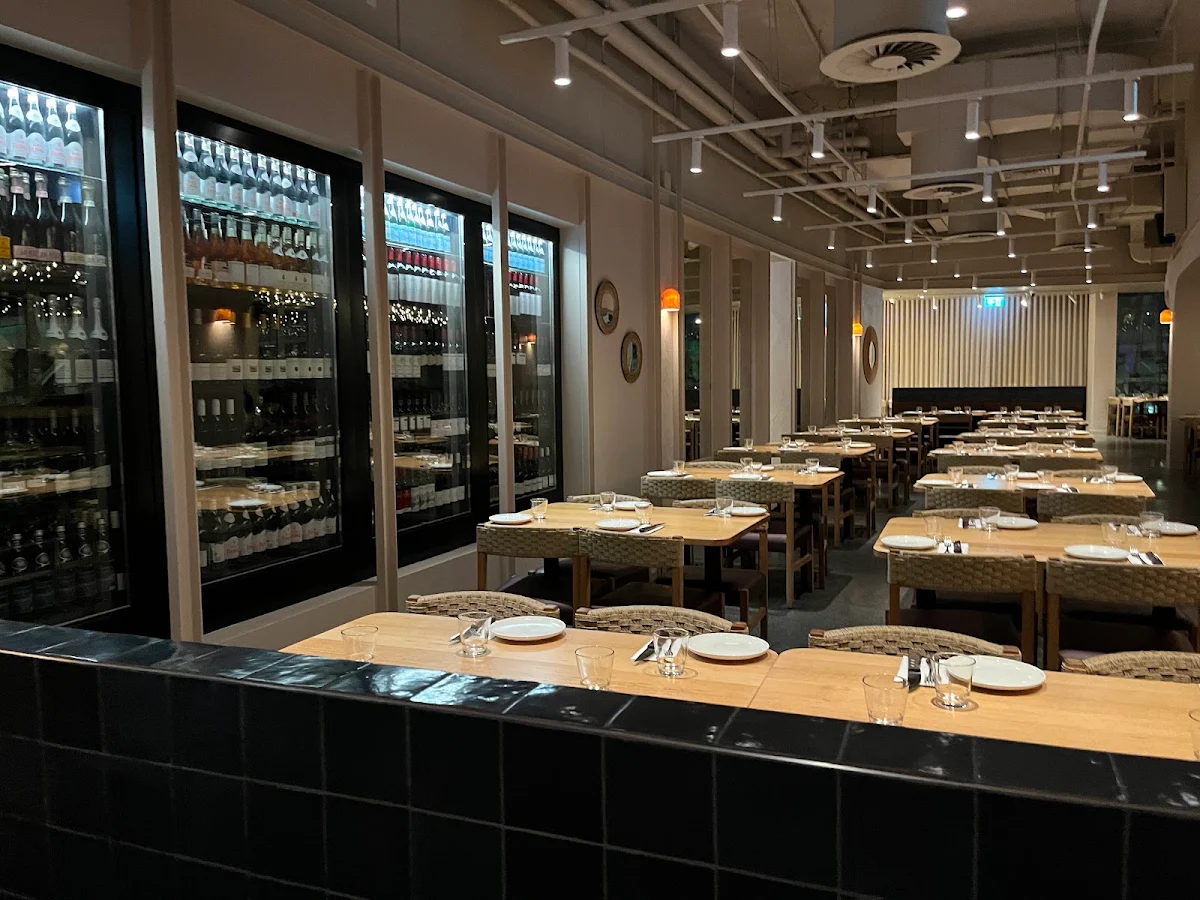 Vibe, Hurricane's Grill & Bar Surfers Paradise