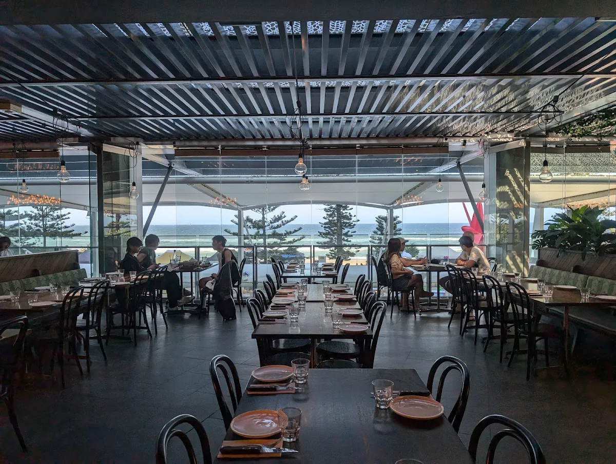 Vibe, Hurricane's Grill & Bar Surfers Paradise