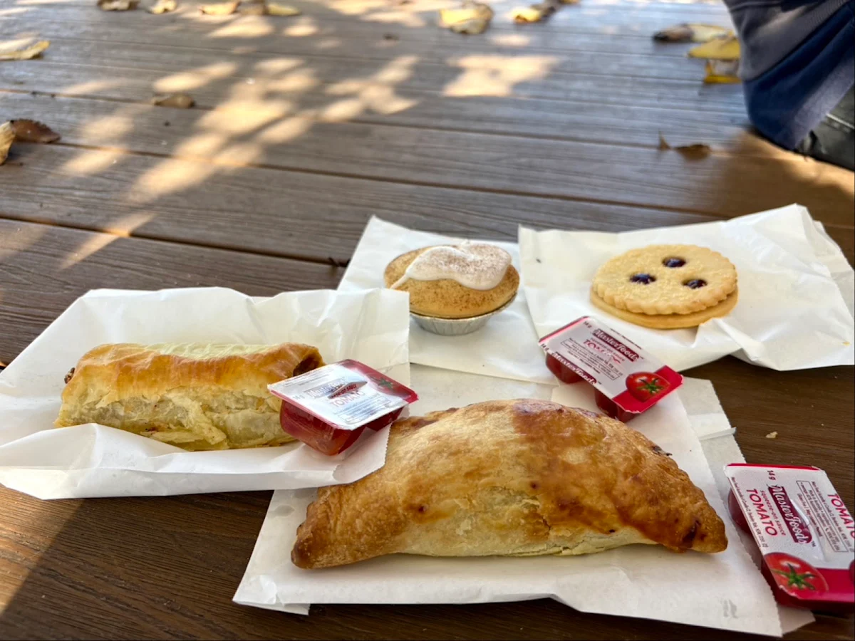 Food & drink, Gray's Bakery