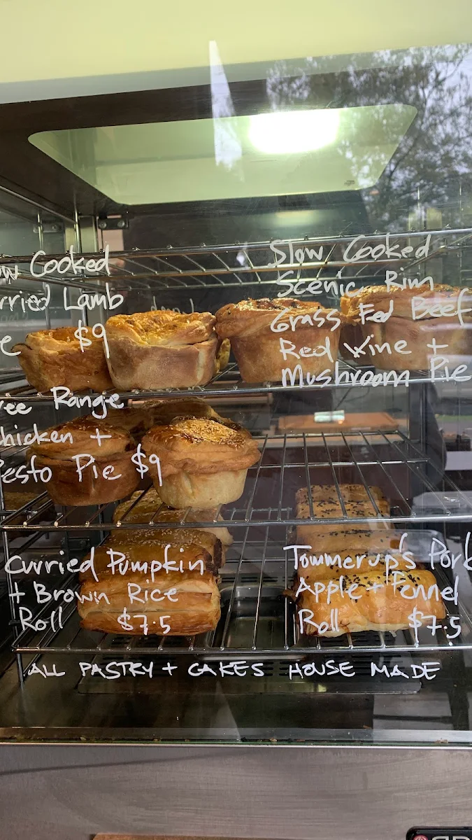 Menu, Picnic Real Food Bar