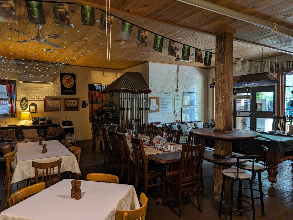 Vibe, Boorowa Hotel and Restaurant