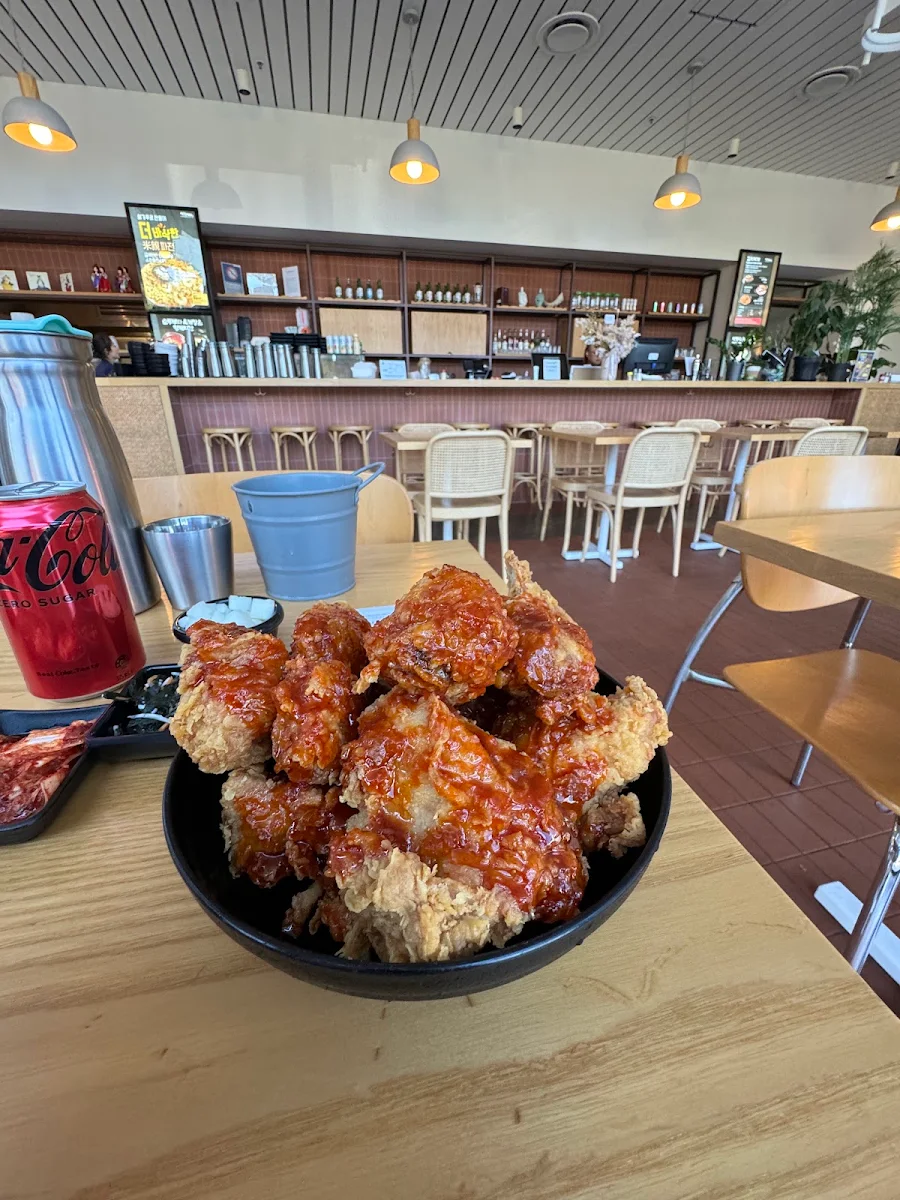 Food & drink, ParkBongSook Restaurant