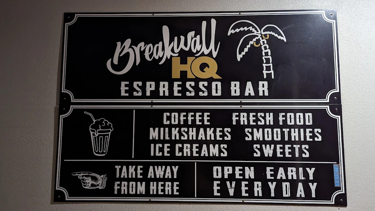 Menu, Breakwall HQ