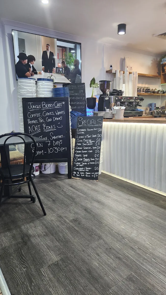 Menu, Jungle Berry Cafe